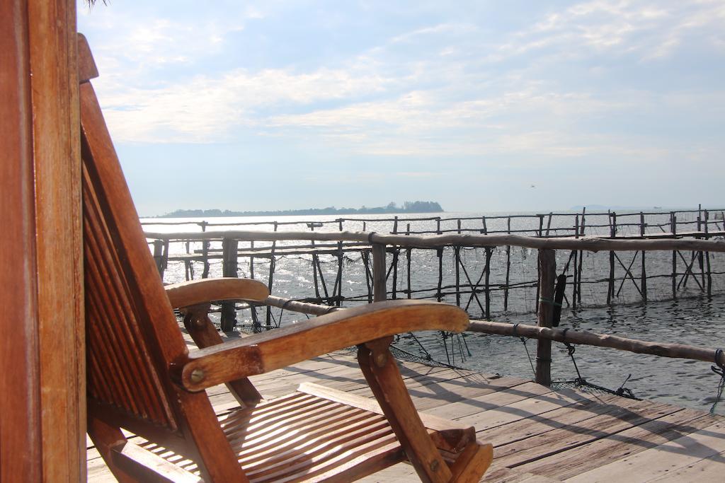 Bintan Laguna Restaurant And Resort Teluk Bakau Szoba fotó